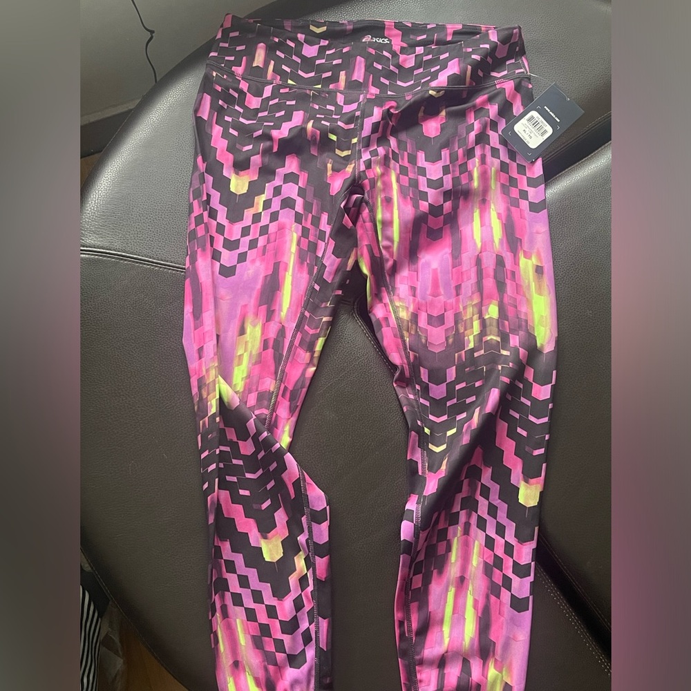 NWT Women’s ASICS Running Tight, Size XL